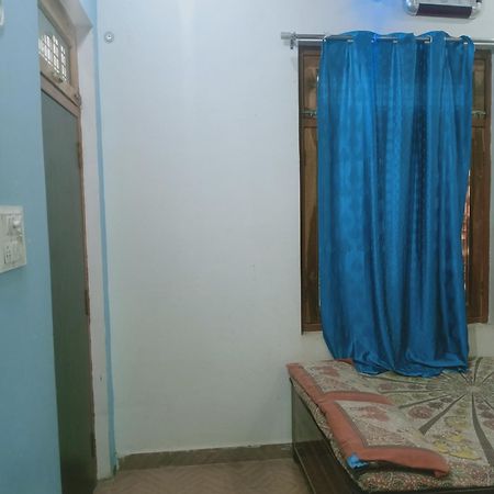 Saksham Guest House Jhusi Extérieur photo